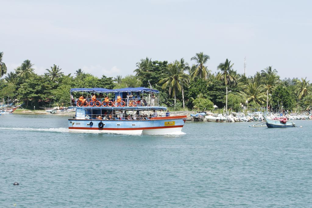 Paradise Beach Resort & Diving School Mirissa Kültér fotó