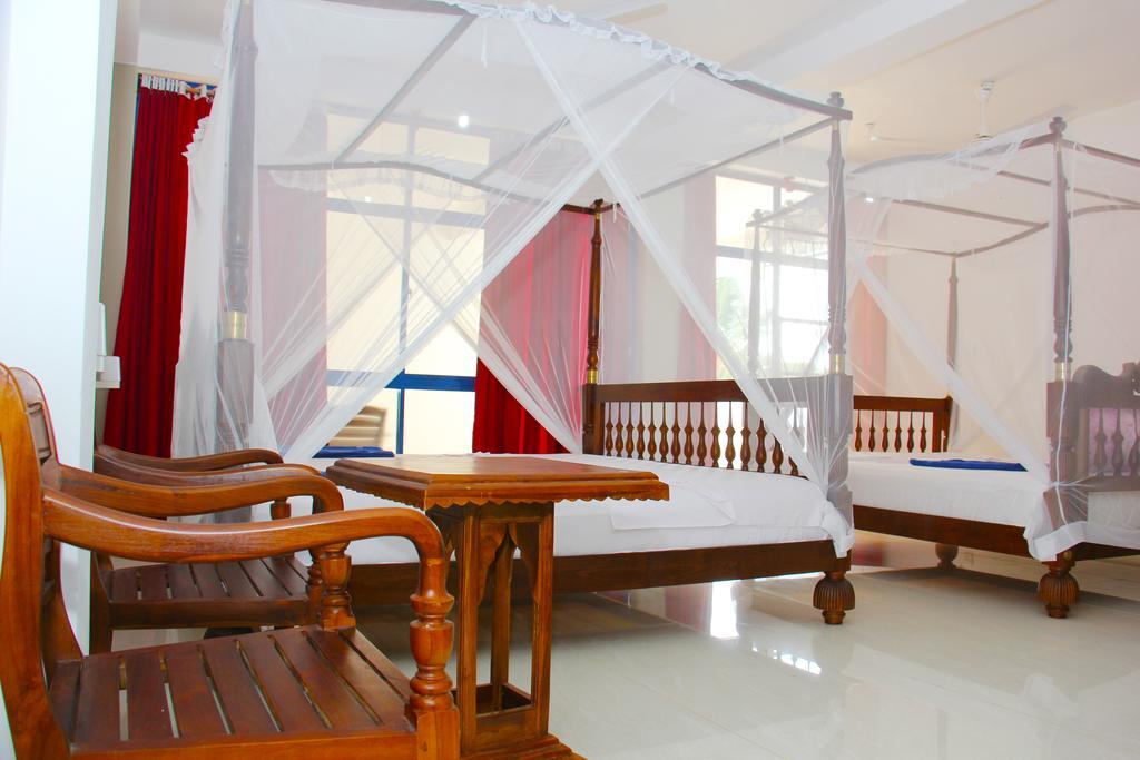 Paradise Beach Resort & Diving School Mirissa Kültér fotó