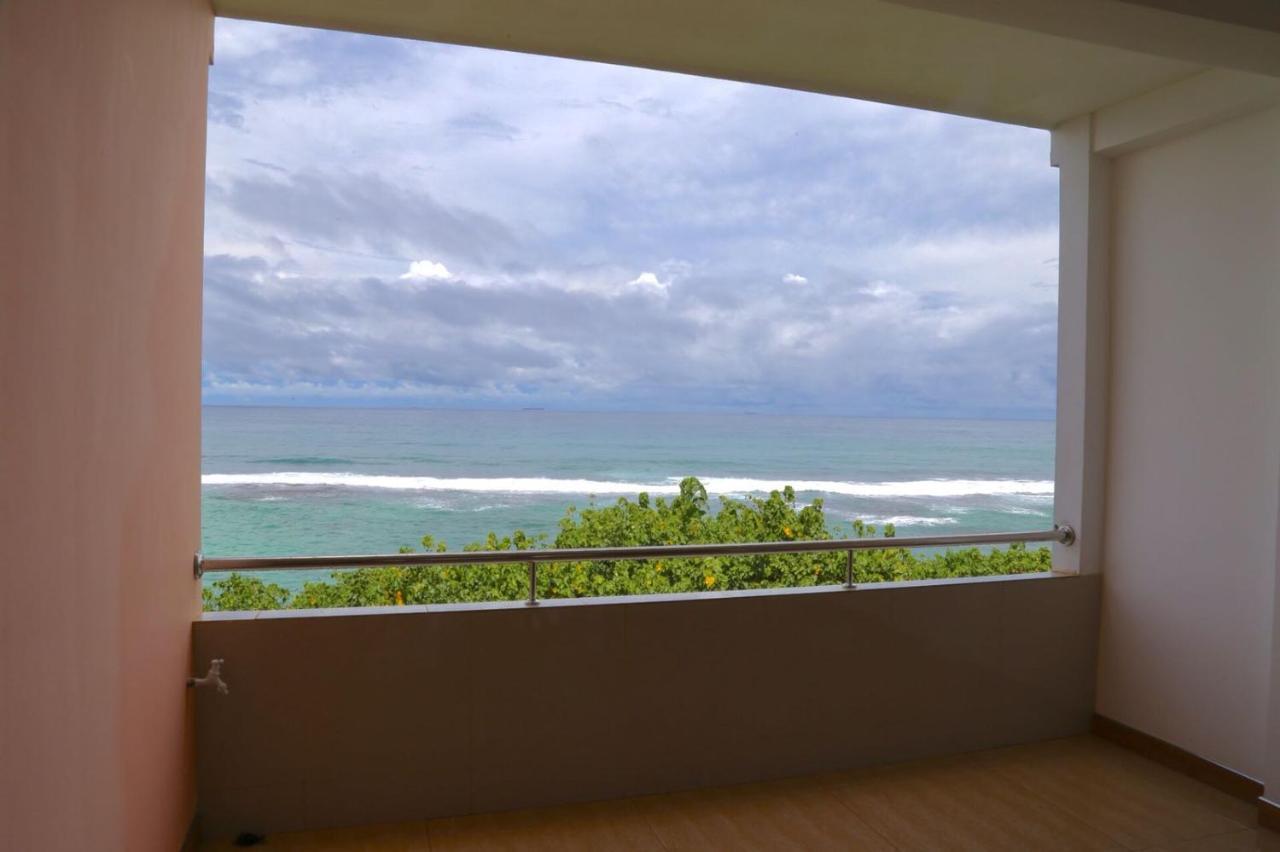 Paradise Beach Resort & Diving School Mirissa Kültér fotó